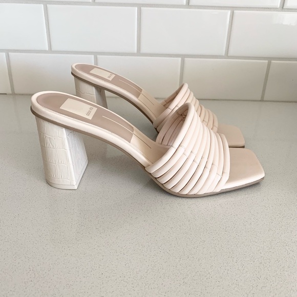 Dolce Vita Priana Heels - Picture 2 of 6